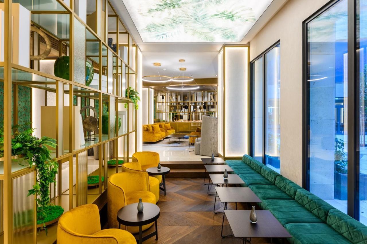 Emerald Downtown Luxury Suites By Continental Group Budapest Ngoại thất bức ảnh